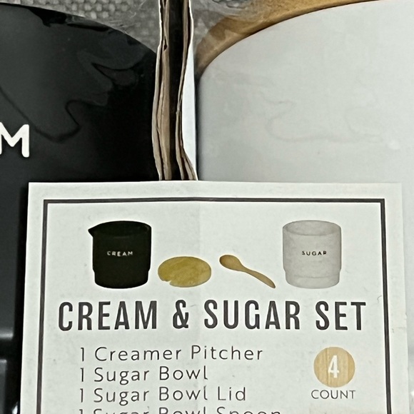 Cream and Sugar Set - Picture 5 of 5